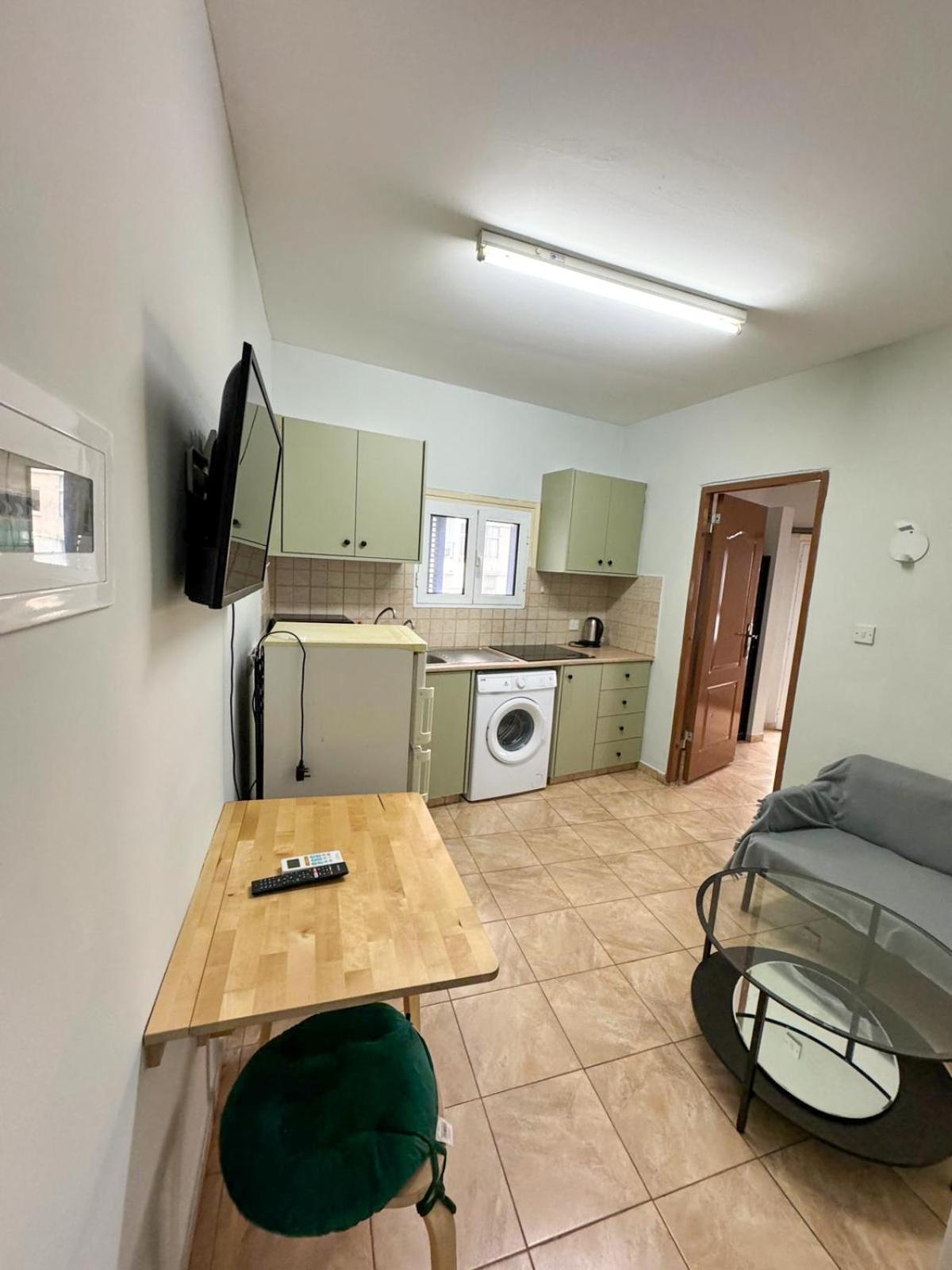 Boutique One Bedroom Historic Centre 레메소스 외부 사진